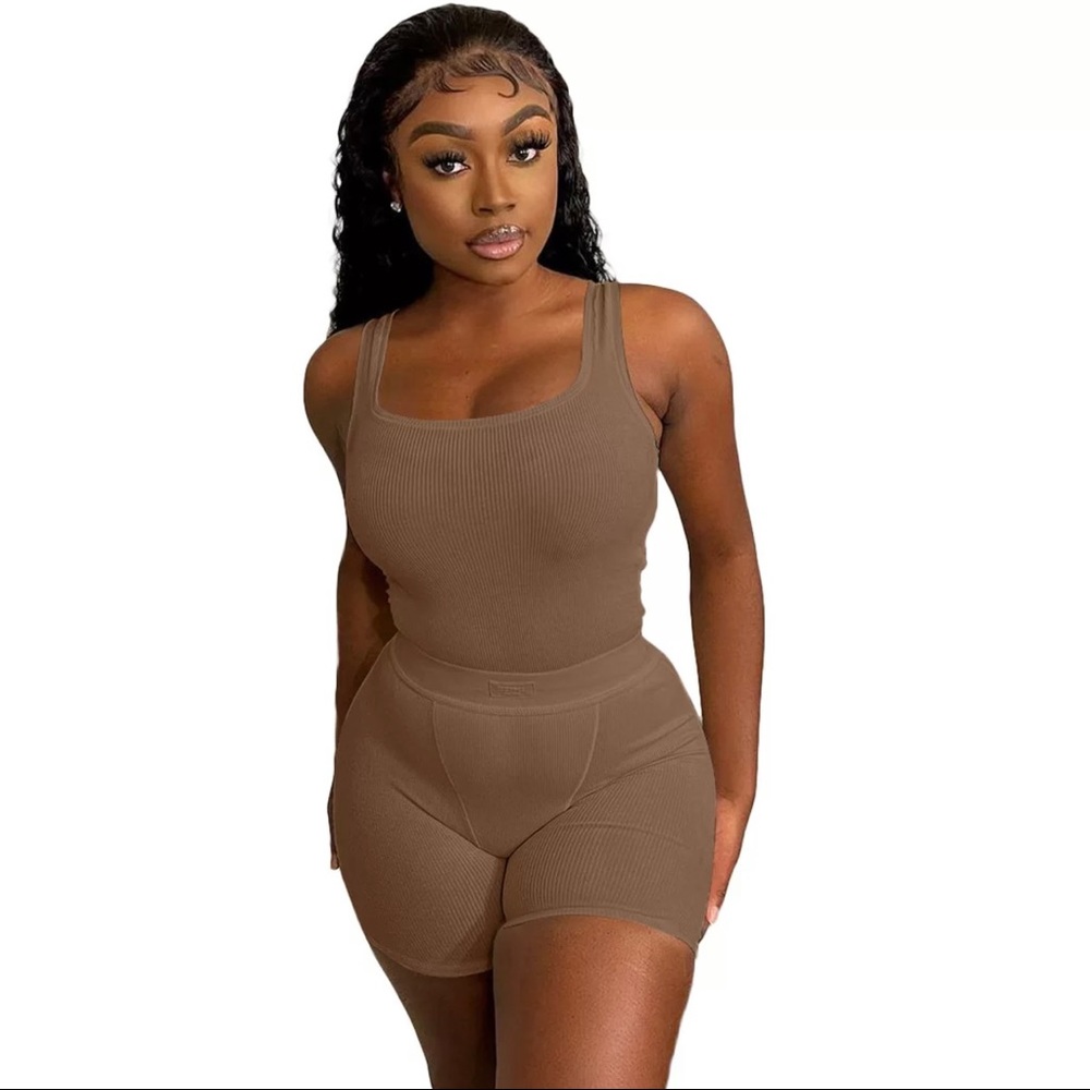 Women’s two-piece loungewear set
